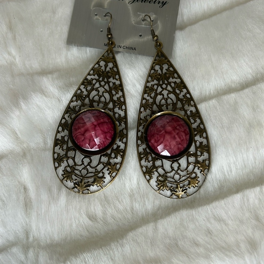 Elegant Gold and Pink Teardrop Earrings